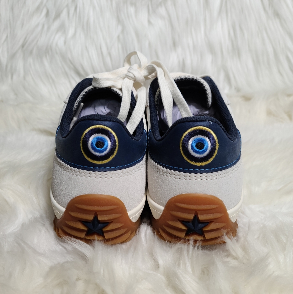 Converse Chuck Taylor All Star Low Top Color 7.5 Women / 5.5 Men NWOB - Picture 3 of 6